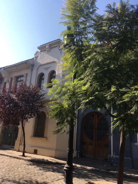Patio Yungay Acomodação com café da manhã Santiago Exterior foto